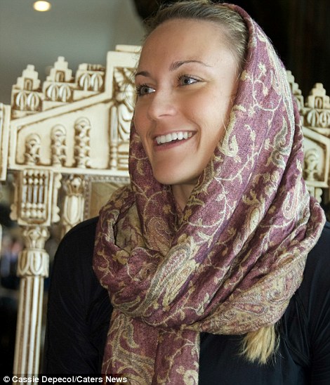 Du lịch 180 quốc gia trên thế giới trong 15 tháng